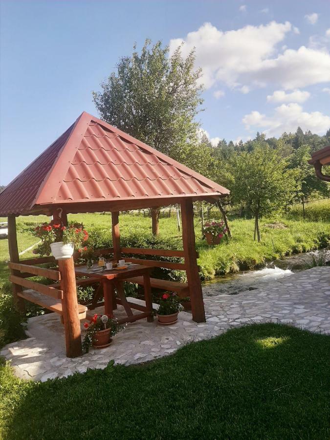 Guest House Mila Plitvicki Ljeskovac المظهر الخارجي الصورة