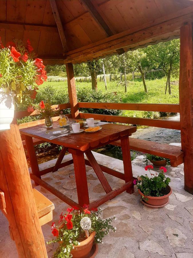 Guest House Mila Plitvicki Ljeskovac المظهر الخارجي الصورة